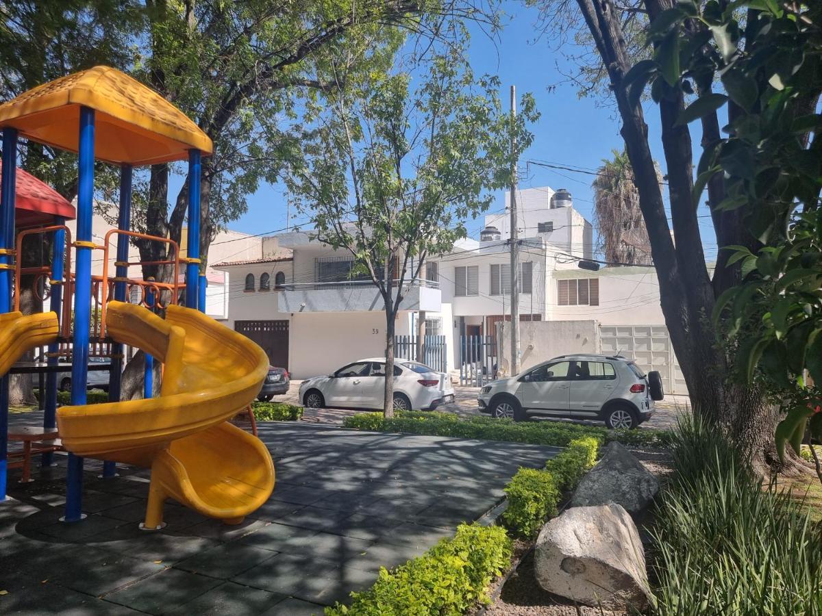 Residencia Ximatario Hotel Queretaro Bagian luar foto